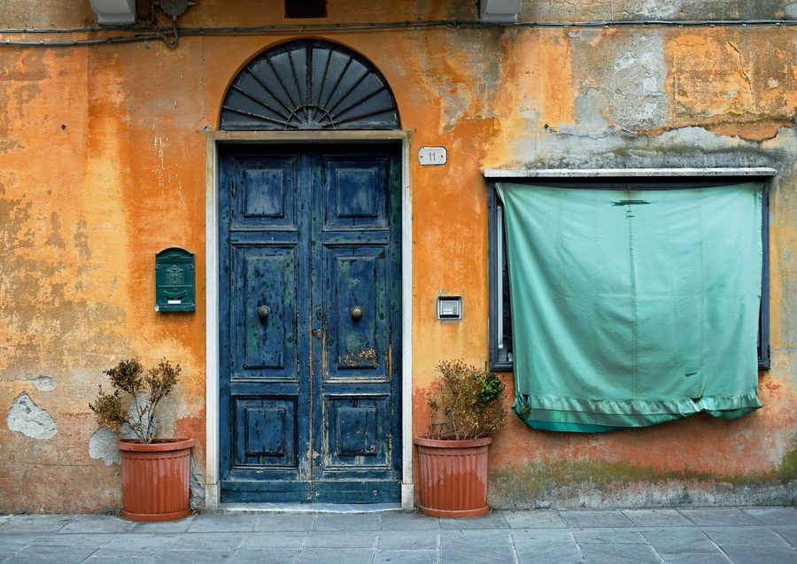 Levanto on the Ligurian coast with the surrounding hilly landscape