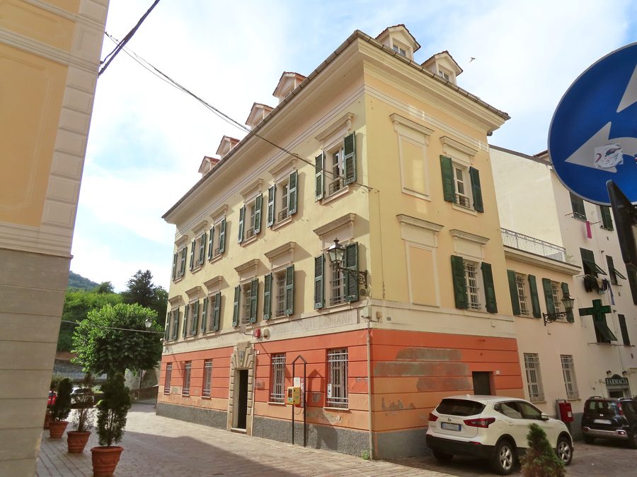 Facade and east side of the Museo civico della Filigrana Pietro Carlo Bosio in Campo Ligure
