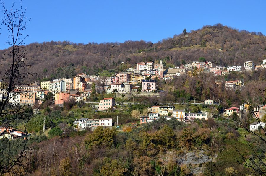 Panorama von Uscio in Ligurien